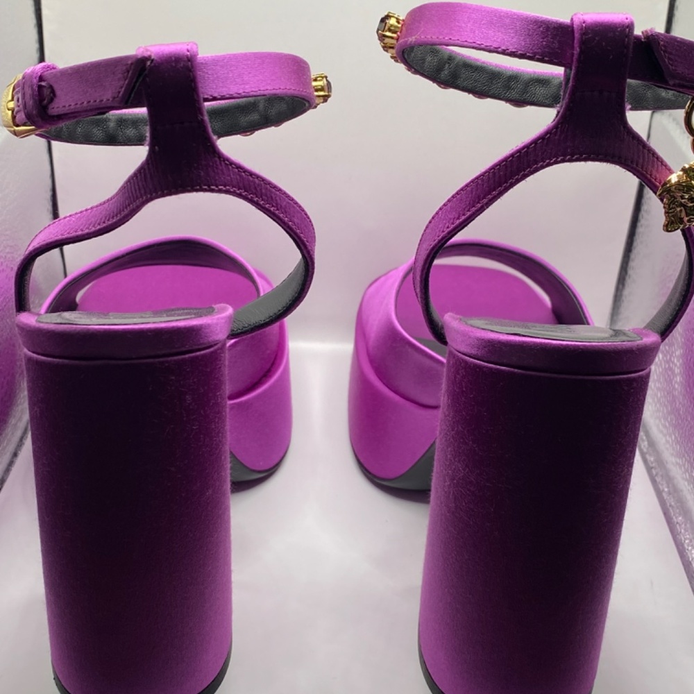 Versace purple platform sandal - Picture 2 of 11